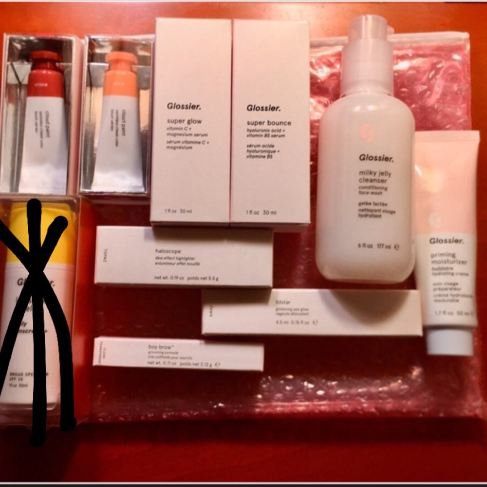 SOLD ❗️NEW🍓GLOSSIER-Bundle-Top Sellers